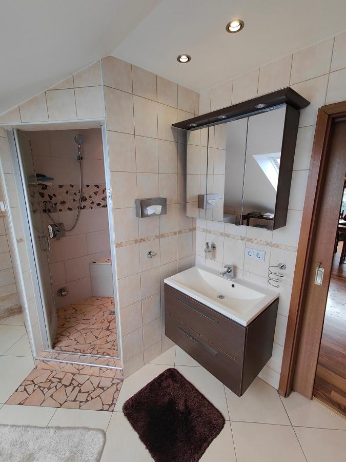 Komfort Ferienwohnung Biene Saarbrücken Dış mekan fotoğraf